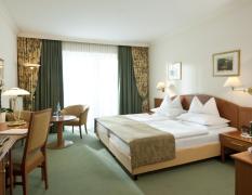 Hotel Warmbaderhof Doppelzimmer Maibachl als Wohnbeispiel im Hotel Warmbaderhof
