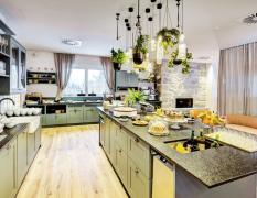 Koenigswieserhof Einblick in das Frühstücksbuffet im Koenigswieserhof