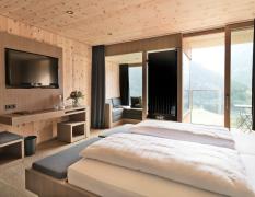 Gradonna Mountain Resort Beispiel eines Doppelzimmers im Gradonna Mountain Resort