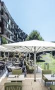 Blick auf die Terrasse des Falkensteiner Balance Resort Stegersbach